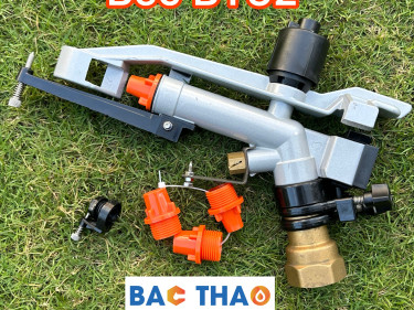 Béc BT32 - béc tưới phun mưa có chỉnh lưu lượng nước với họng phun đồng gắn ống 42